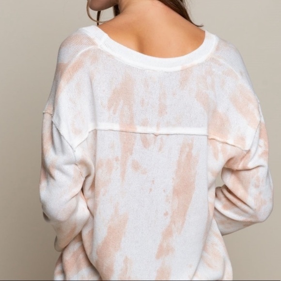 🍧POL STRAWBERRY SHORTCAKE LIGHTWEIGHT SWEATER - Picture 5 of 6